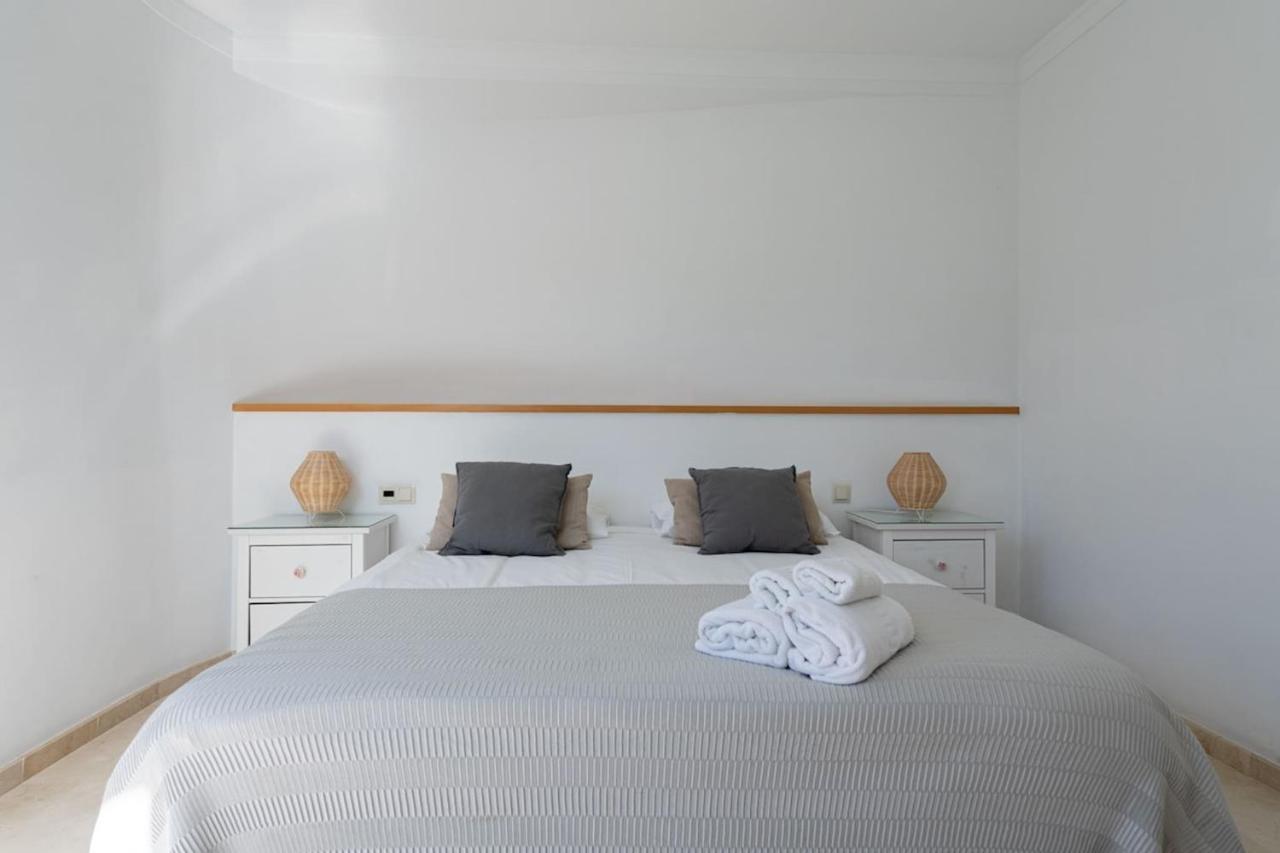 Tauro Villas Deluxe La Playa de Tauro ภายนอก รูปภาพ